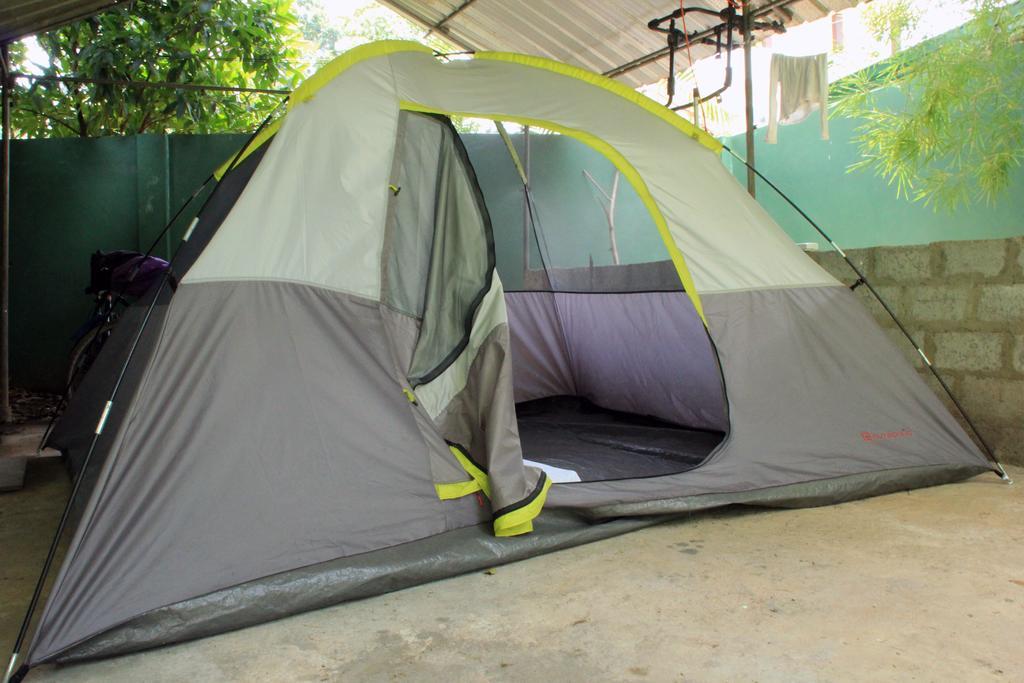 Flipflop Hostel Negombo Luaran gambar