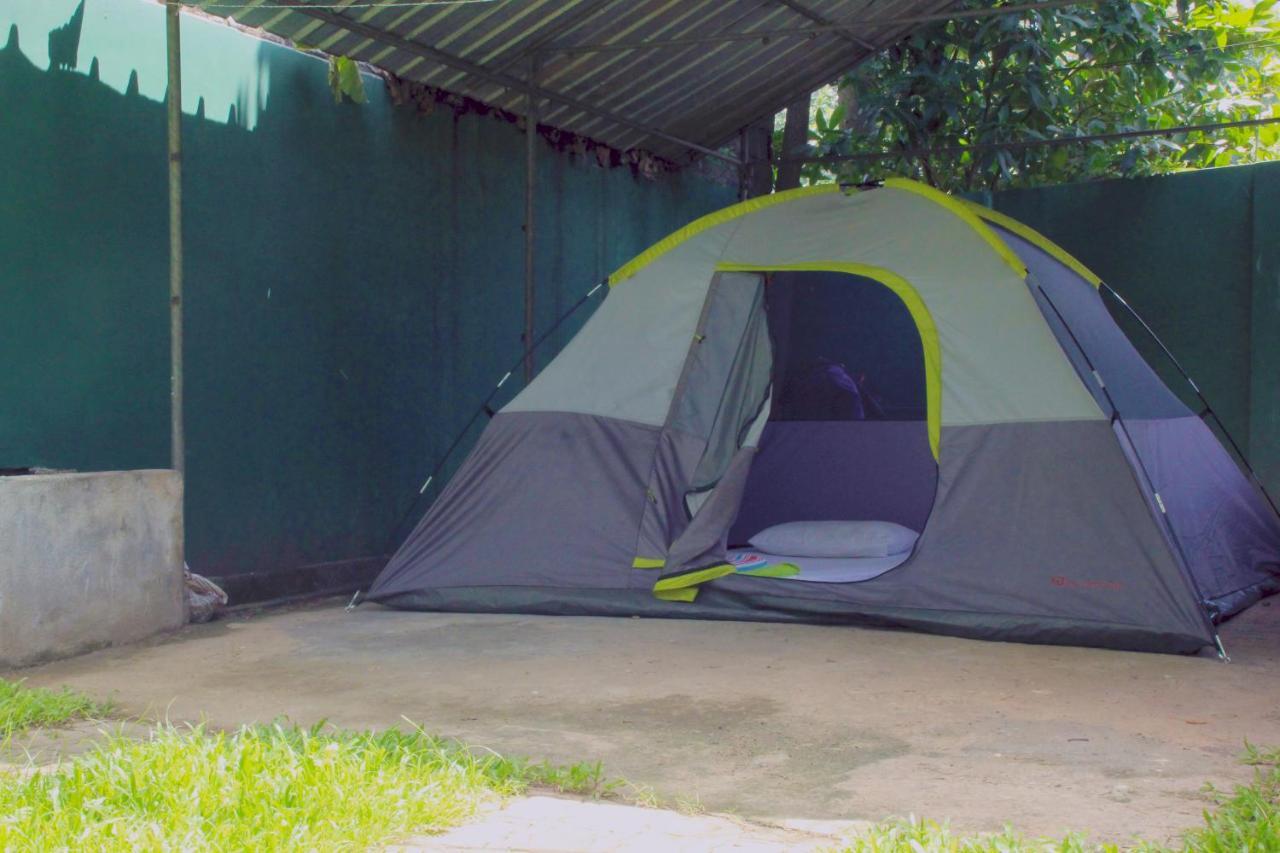 Flipflop Hostel Negombo Luaran gambar