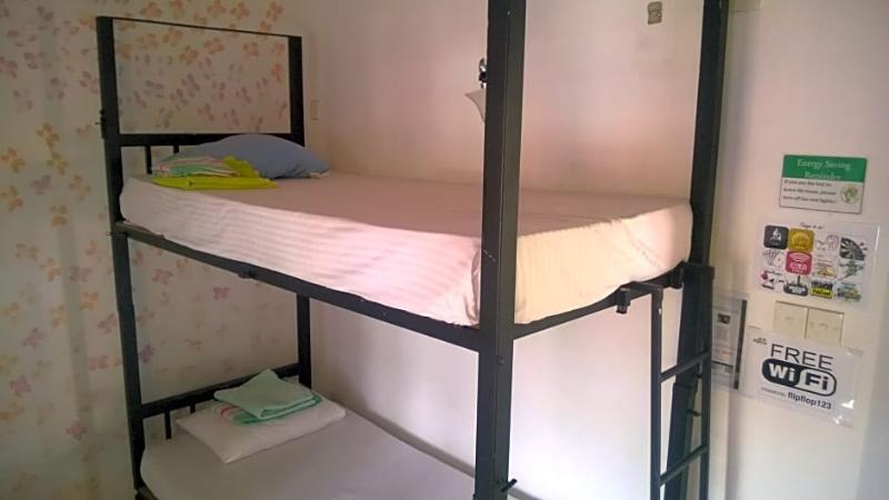 Flipflop Hostel Negombo Luaran gambar
